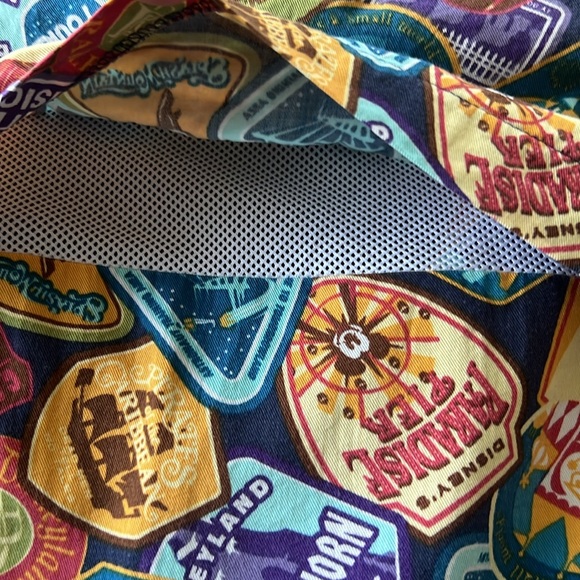 DisneyParks Disneyland Passport Collection Stamps Button Down Shirt Mens Sz XXL - Picture 9 of 16